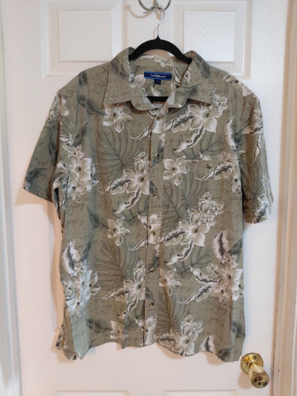 Croft & Barrow 100% Cotton Green Floral & Palm Hawaiian  Aloha Button Up Shirt
